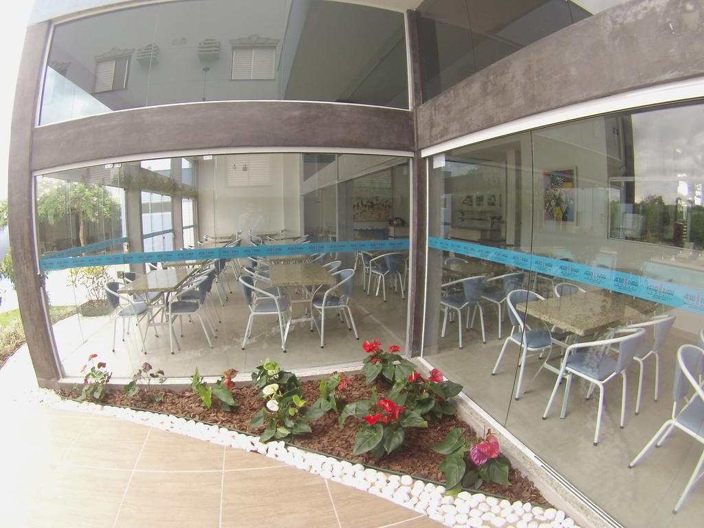 Hotel Aero Park E Estacionamento Londrina Exteriör bild
