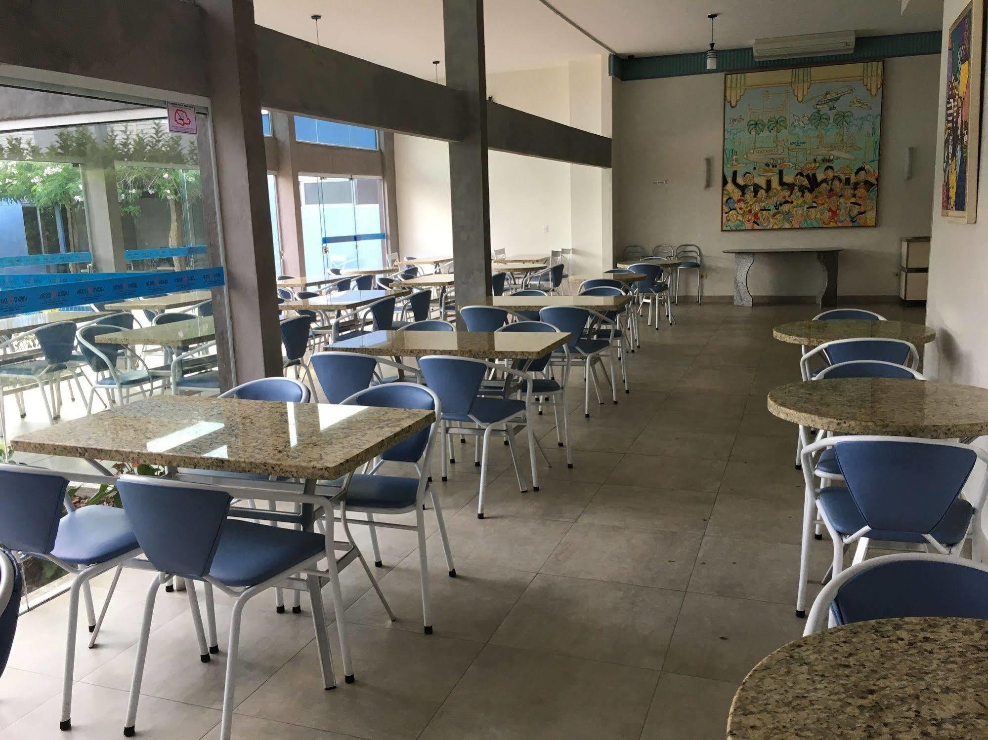 Hotel Aero Park E Estacionamento Londrina Exteriör bild
