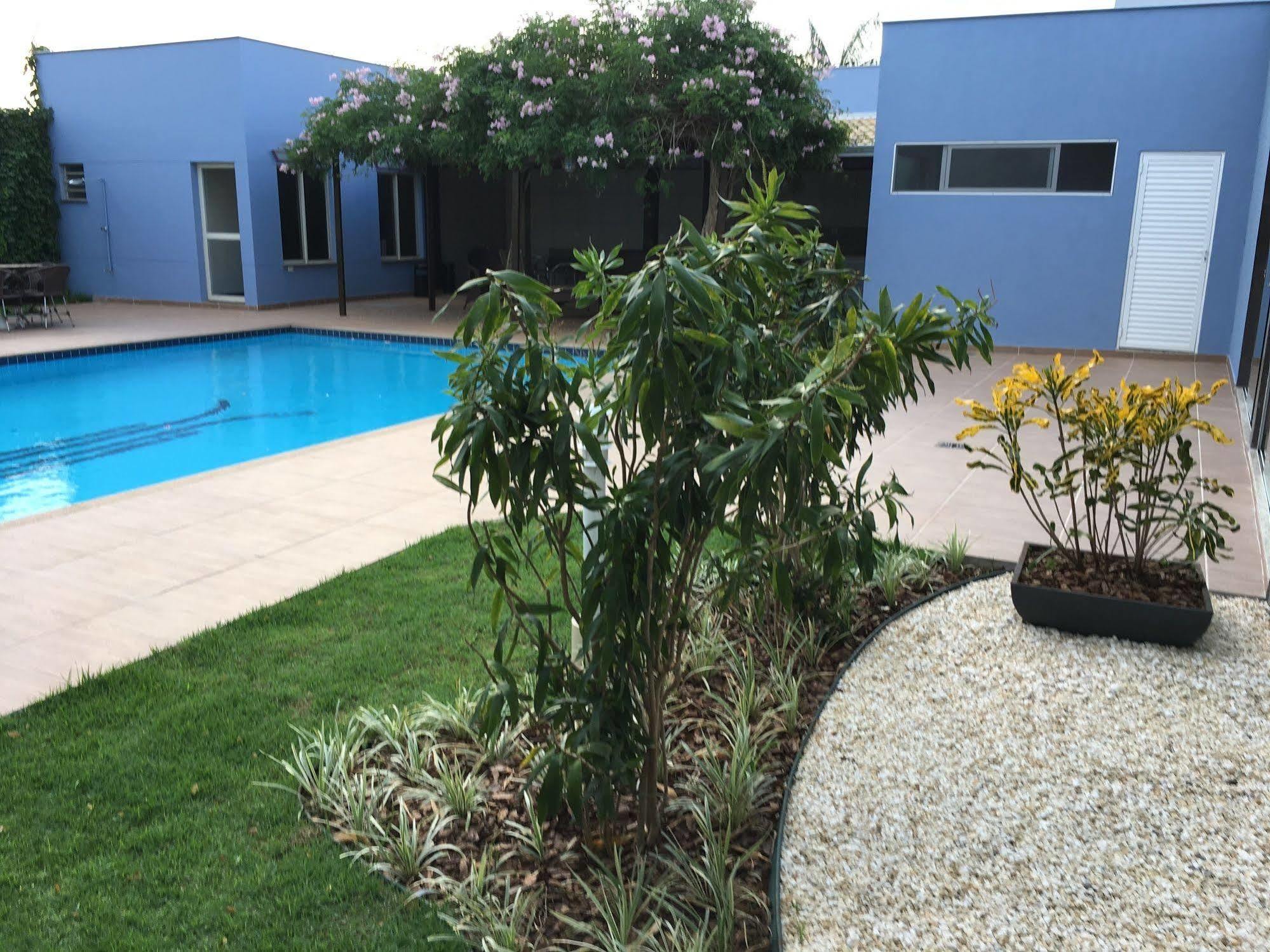 Hotel Aero Park E Estacionamento Londrina Exteriör bild