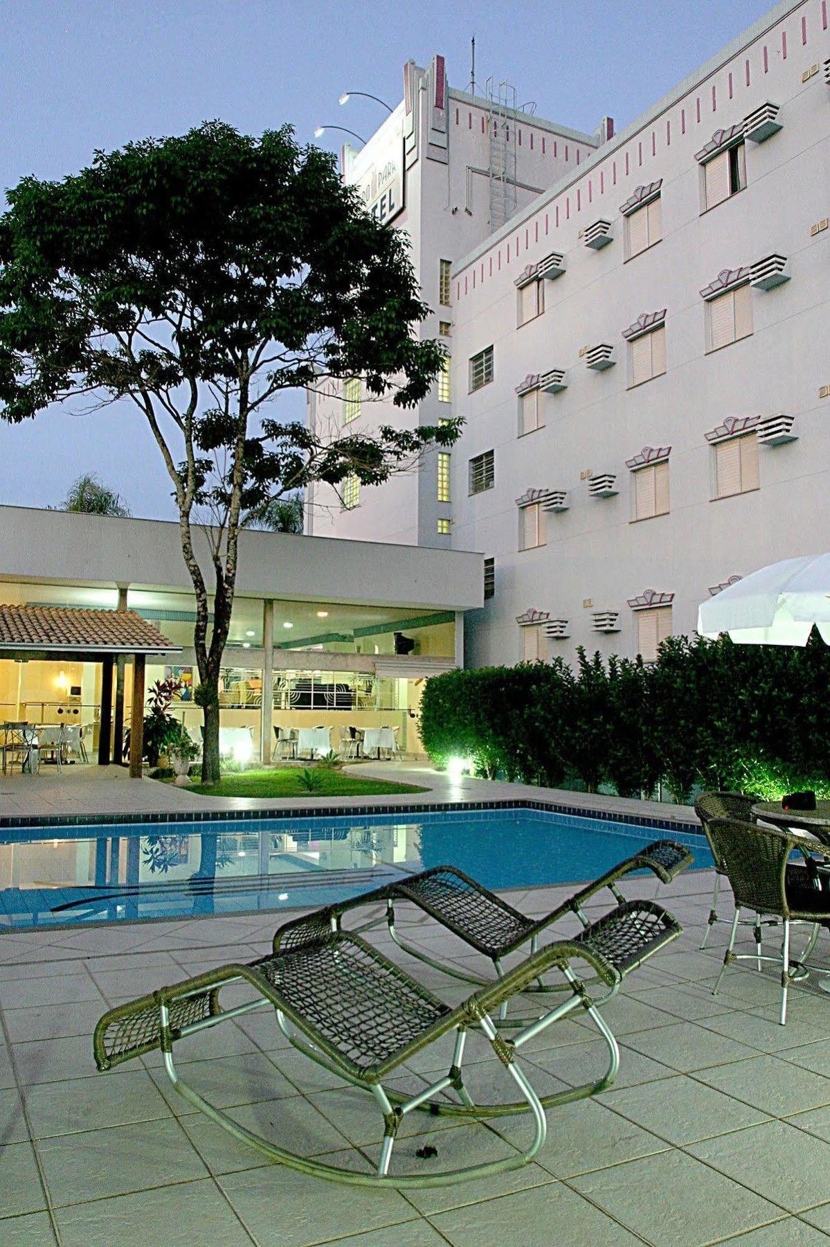 Hotel Aero Park E Estacionamento Londrina Exteriör bild